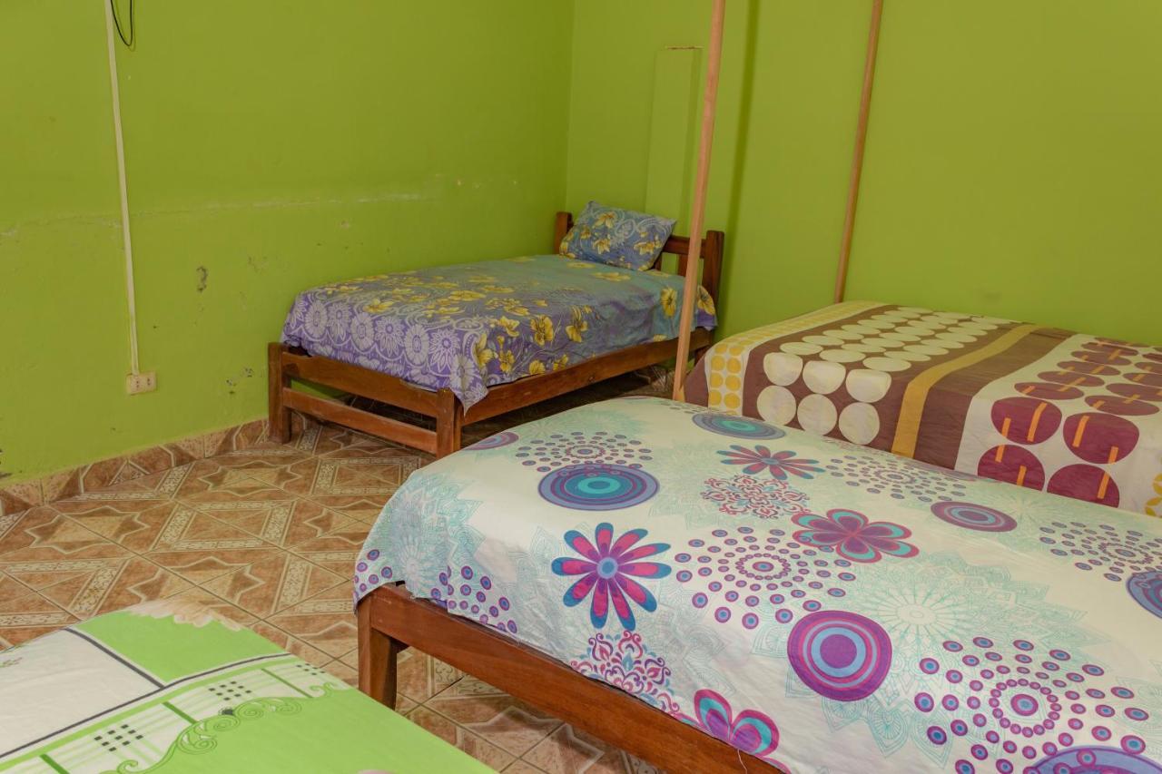 Perezoso Hostel Rurrenabaque Eksteriør bilde