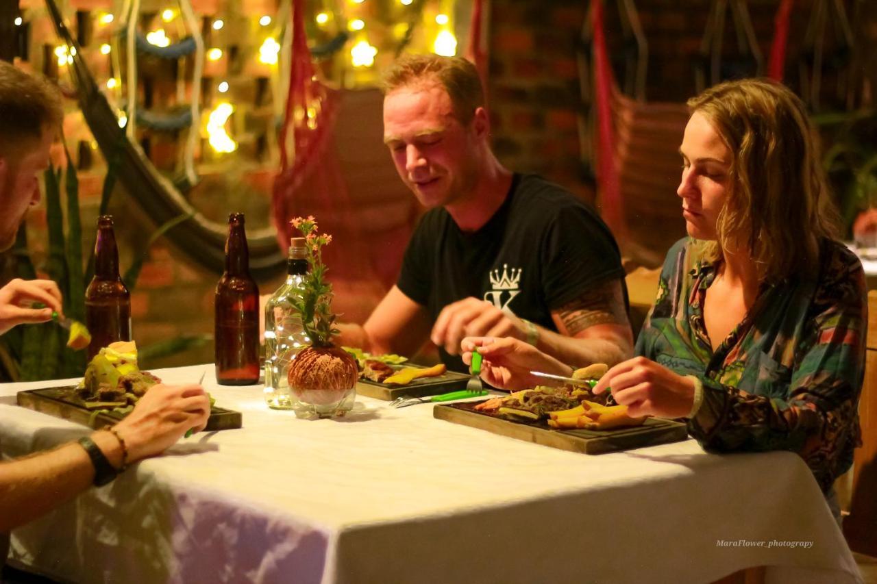Perezoso Hostel Rurrenabaque Eksteriør bilde