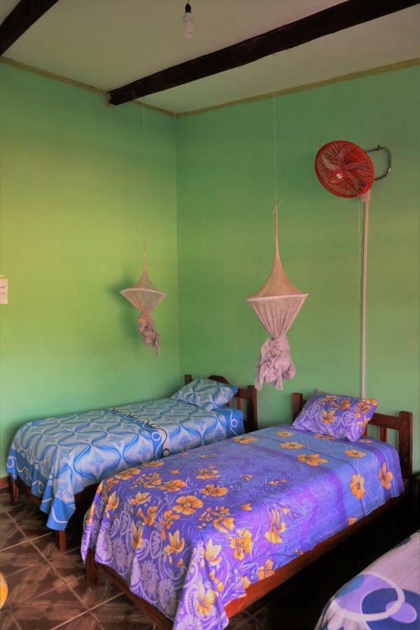 Perezoso Hostel Rurrenabaque Eksteriør bilde